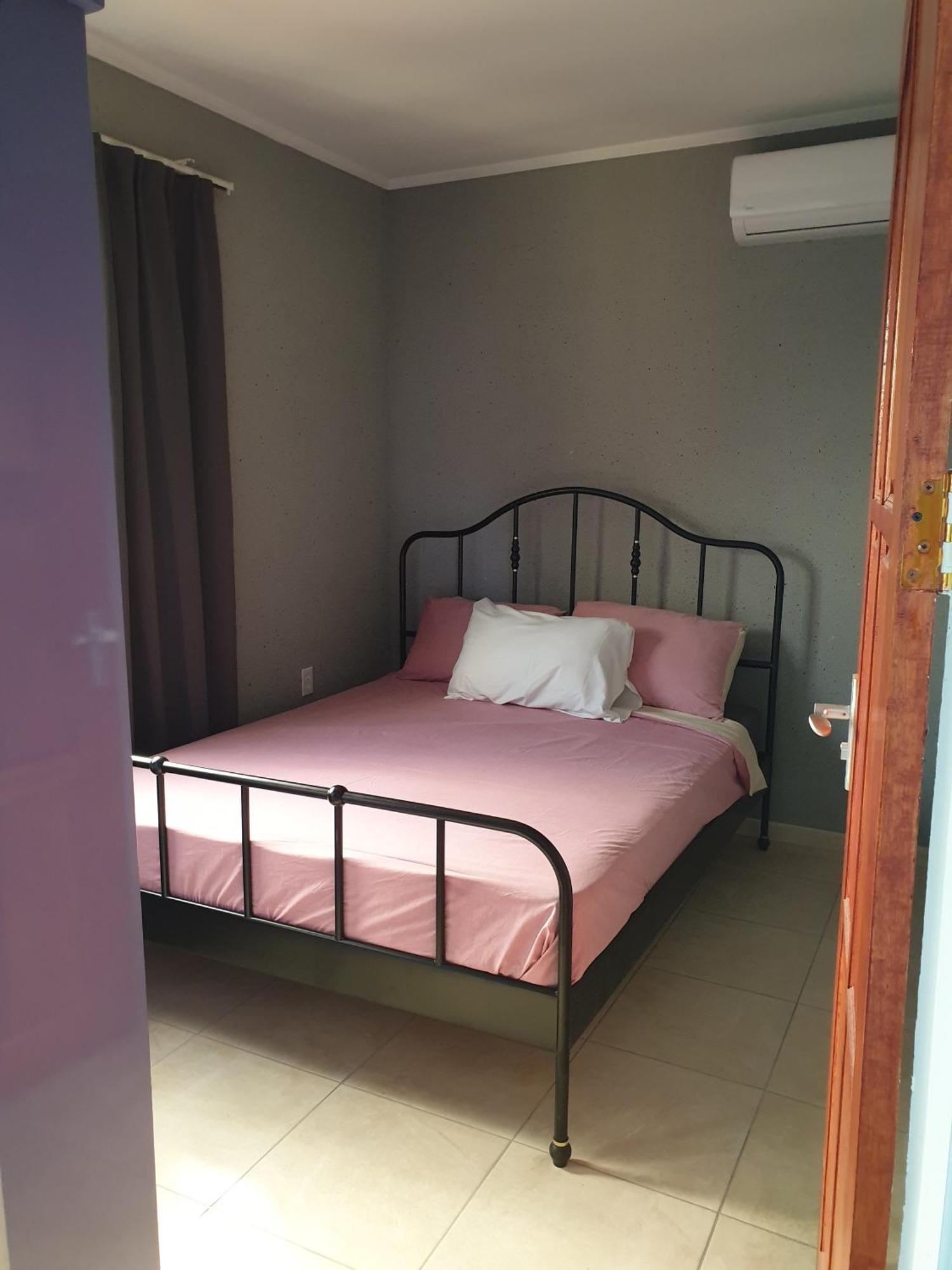 Riando Appartement Royal Rainville Paramaribo Kamer foto